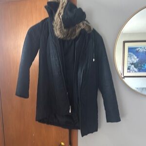 Women's Black Fur-Trimmed Coat